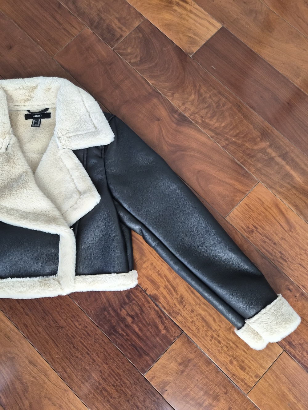 Forever 21 Cropped Faux Fur Moto Jacket Black/Cream XS - Picture 3 of 14